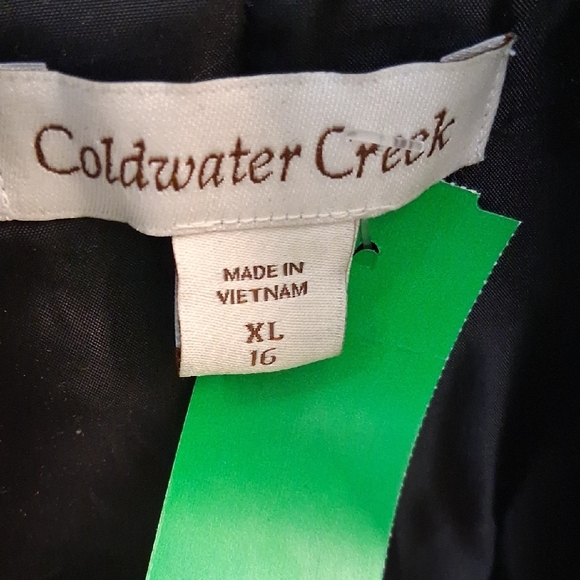 Coldwater Creek Women's Textured Gray Vest - Picture 2 of 3
